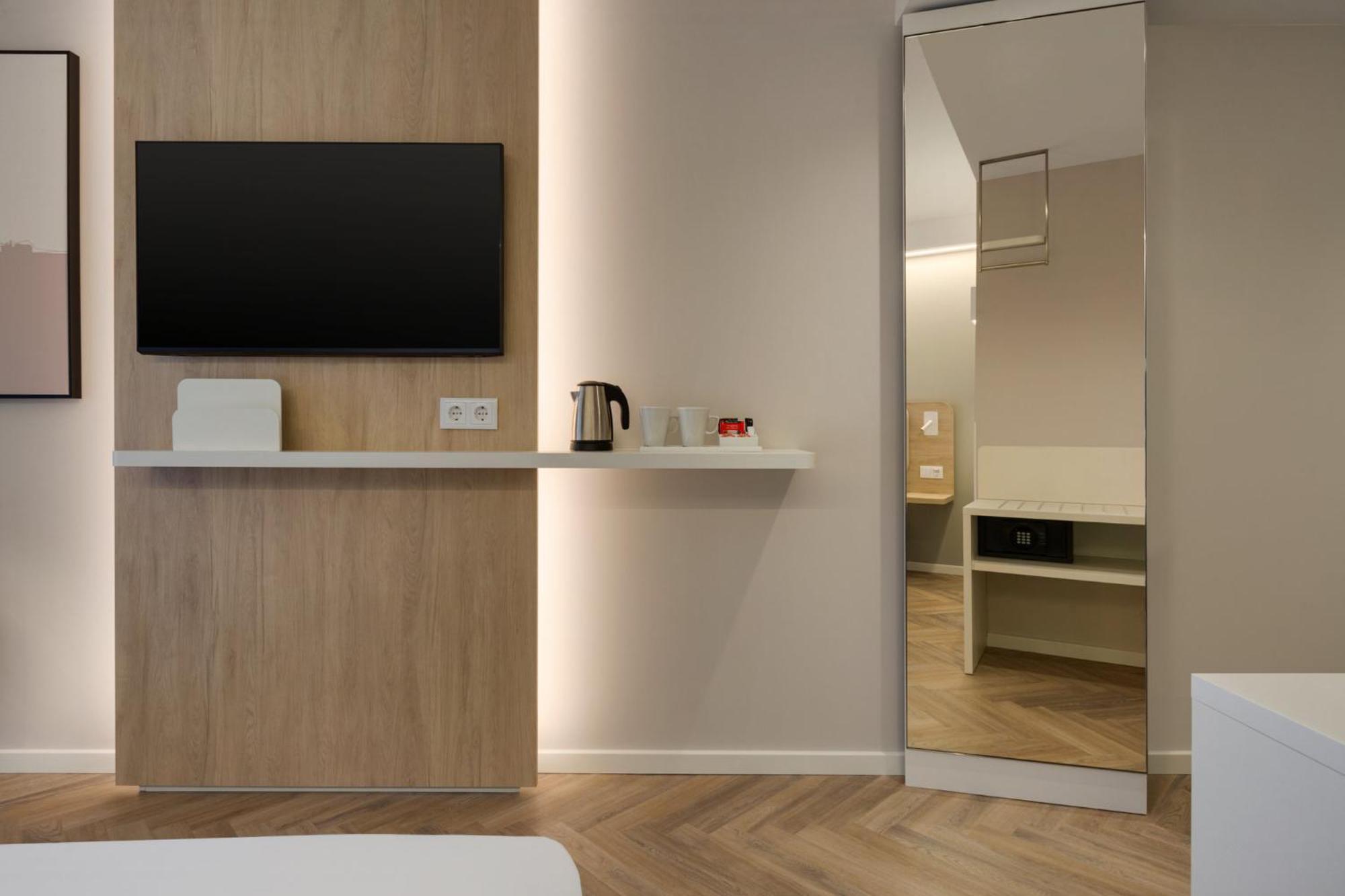 Holiday Inn Express Evora By Ihg Exteriör bild