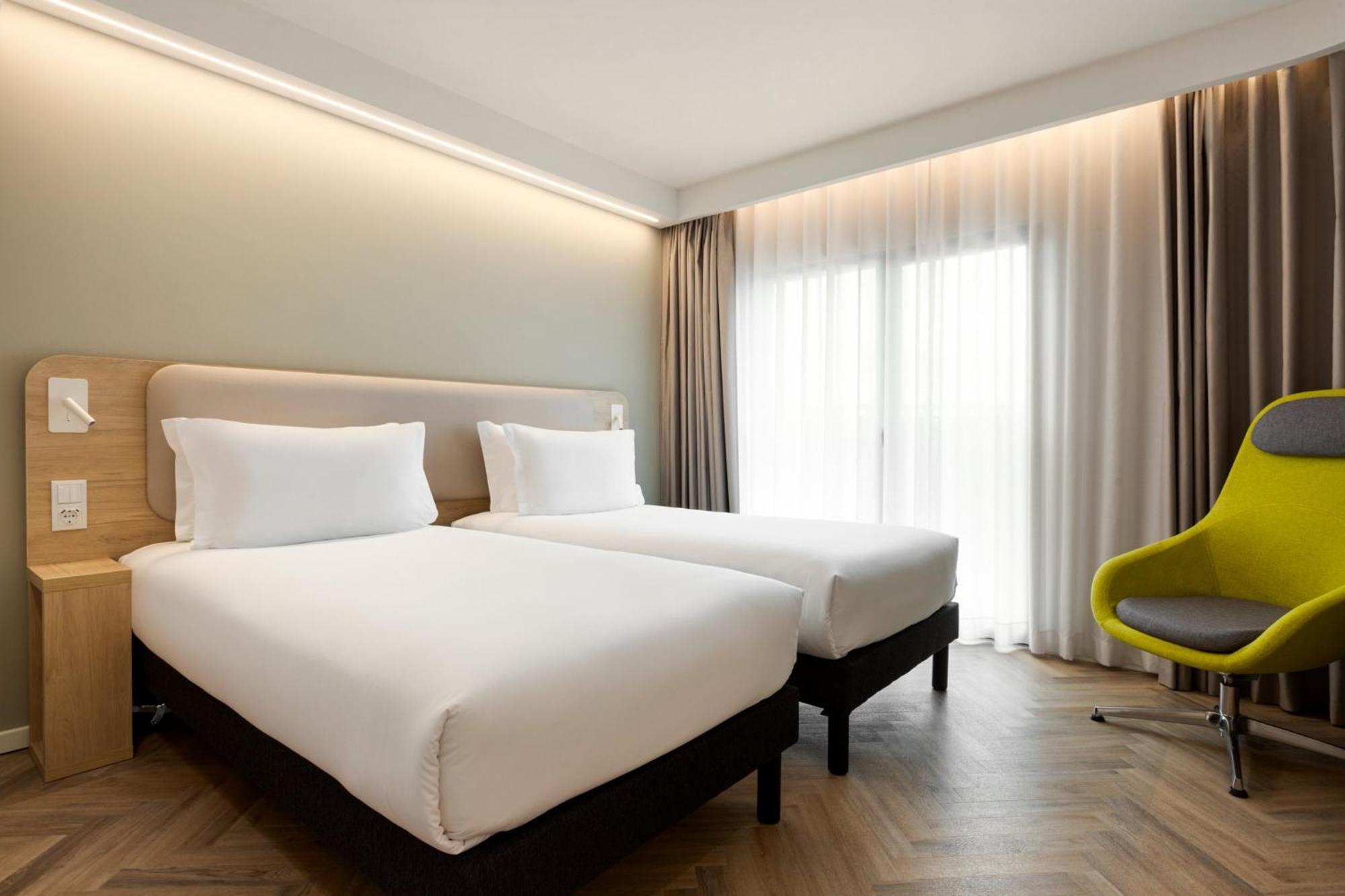 Holiday Inn Express Evora By Ihg Exteriör bild