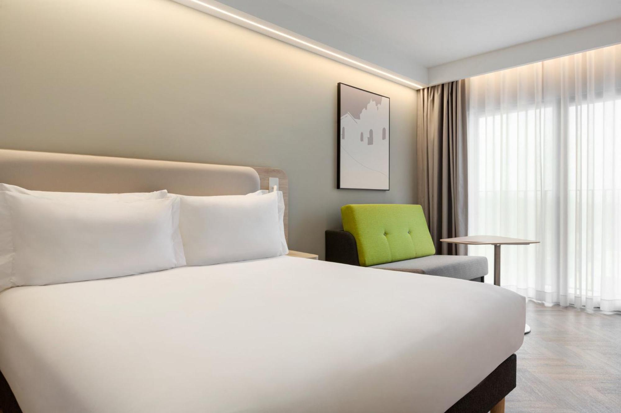Holiday Inn Express Evora By Ihg Exteriör bild