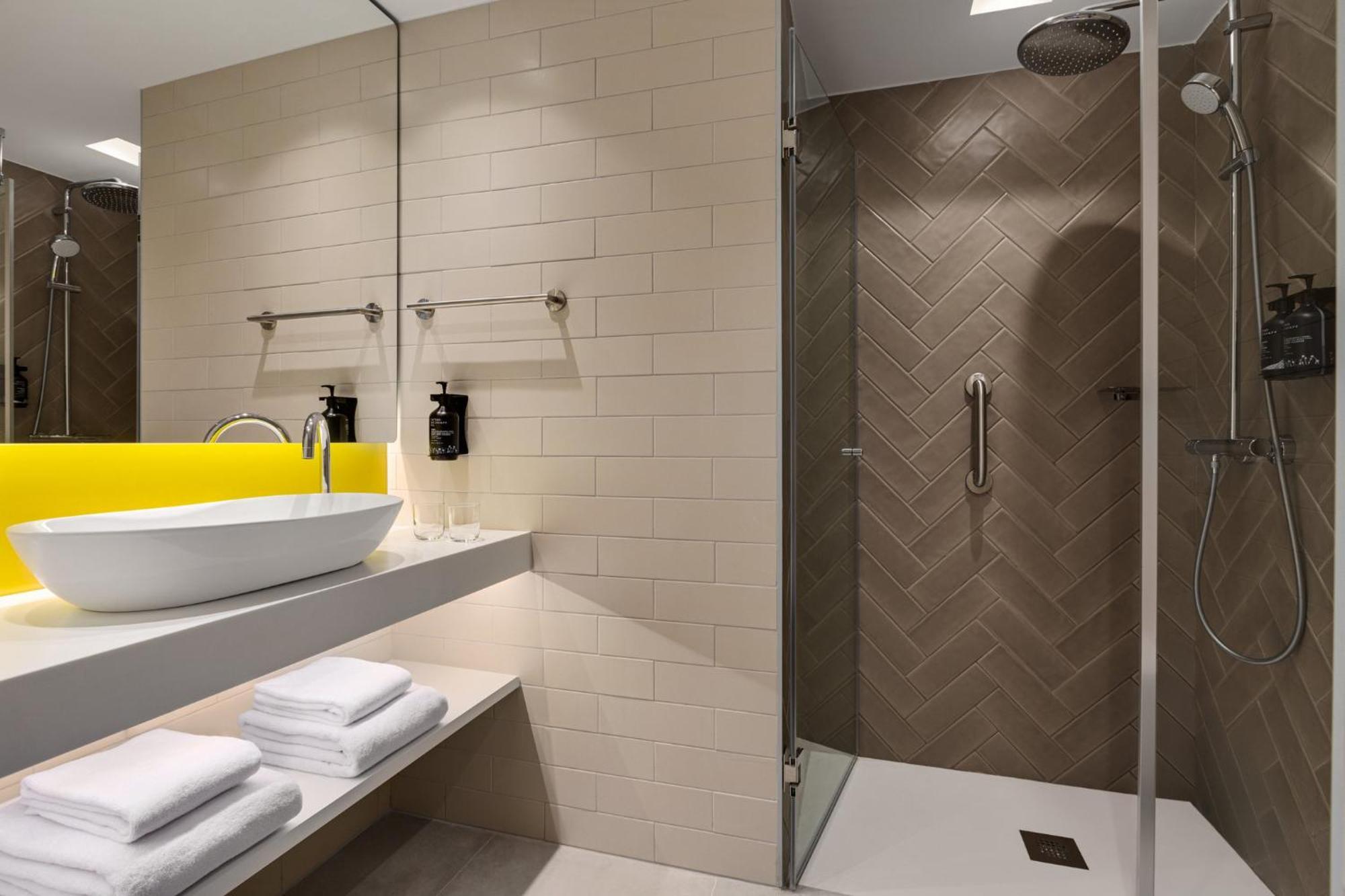 Holiday Inn Express Evora By Ihg Exteriör bild