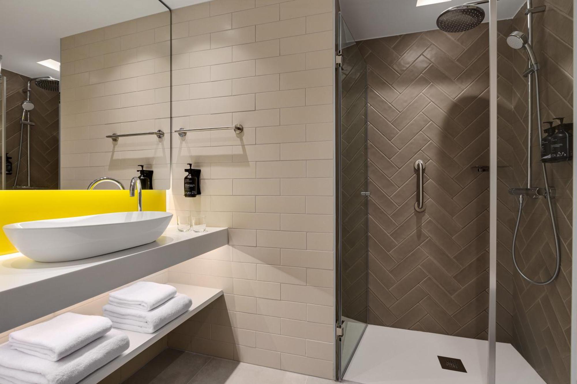 Holiday Inn Express Evora By Ihg Exteriör bild