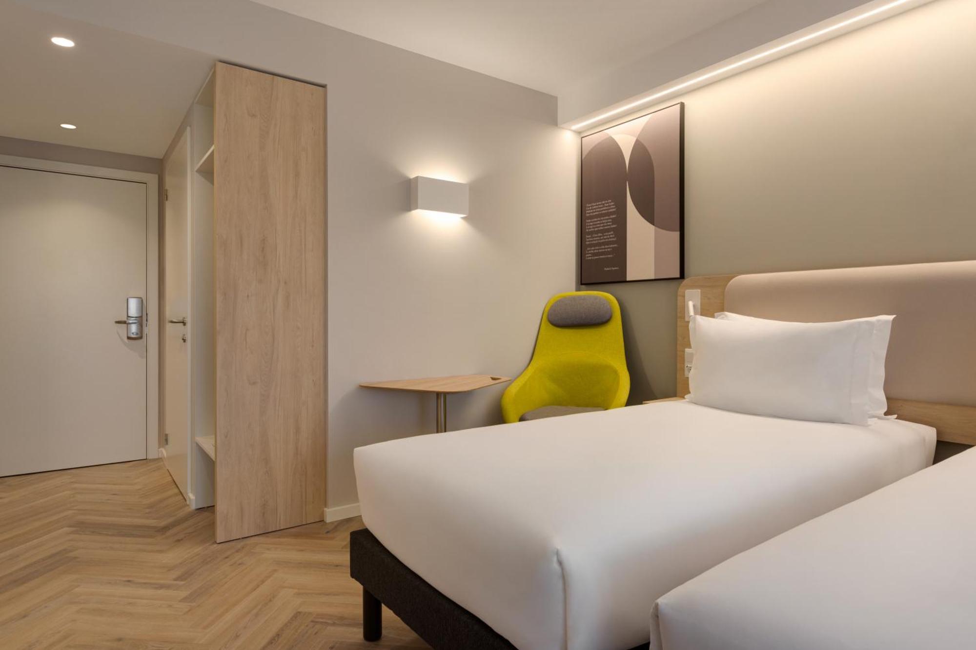 Holiday Inn Express Evora By Ihg Exteriör bild